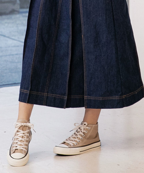 KOBE LETTUCE（コウベレタス）の「ハイカットキャンバススニーカー（スニーカー・レディース・ホワイト/ブラック/ベージュ/アイボリー/レオパード・LL/S/M/L）」の4枚目の写真