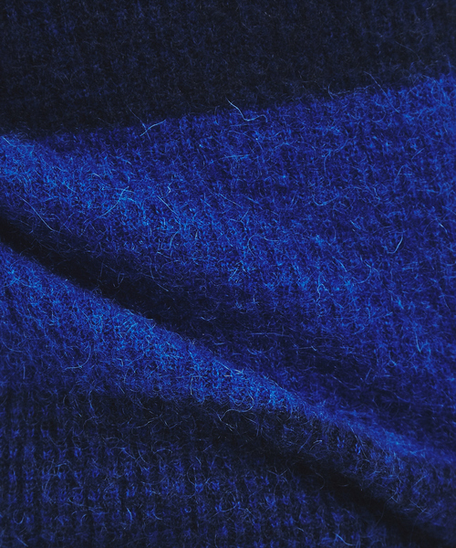 ABAHOUSE（アバハウス）の「モヘヤ混パネルクルーネック（ニット/セーター・メンズ・ネイビー/グレー/モカ・44/46/48）」の9枚目の写真