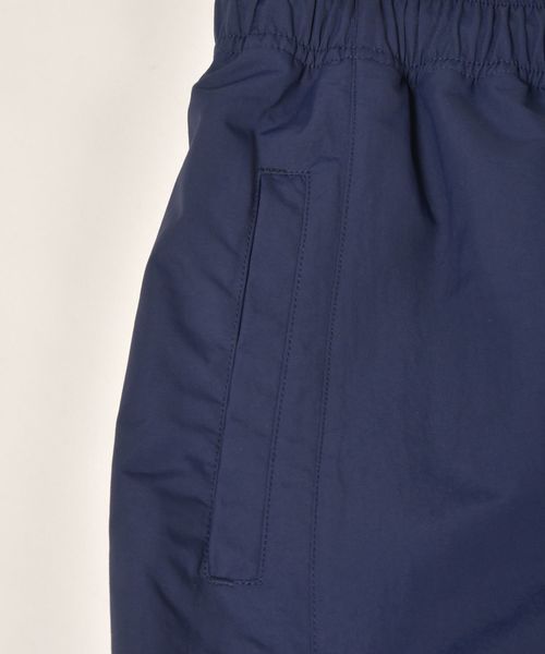 le coq sportif(ルコックスポルティフ)の「SHIPS any×le coq sportif: 別注 トラックパンツ(その他パンツ・メンズ・ブラック/ネイビー・SMALL/MEDIUM/LARGE)」の17枚目の写真