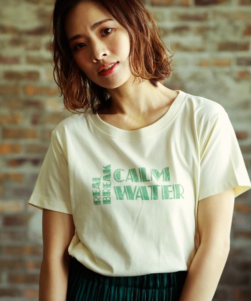 BAYFLOW(ベイフロー)の「アソートVTロゴTシャツ(Tシャツ/カットソー・レディース・ブラウン/オフホワイト/ブルー/グリーン・SMALL/MEDIUM)」の5枚目の写真