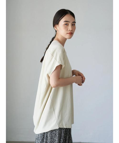 AMERICAN HOLIC(アメリカンホリック)の「バックドレープカットプルオーバー *(Tシャツ/カットソー・レディース・ブラック/パープル/カーキ/アイボリー・FREE)」の15枚目の写真