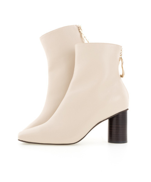 RANDA（ランダ）の「ストレスフリー/ラウンドチャンキーヒールショートブーツ（ブーツ・レディース・アイボリー/ベージュ/ブラック・LL/S/M/L）」の14枚目の写真