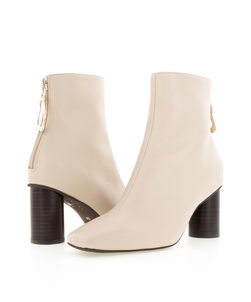 RANDA（ランダ）の「ストレスフリー/ラウンドチャンキーヒールショートブーツ（ブーツ・レディース・アイボリー/ベージュ/ブラック・LL/S/M/L）」の18枚目の写真