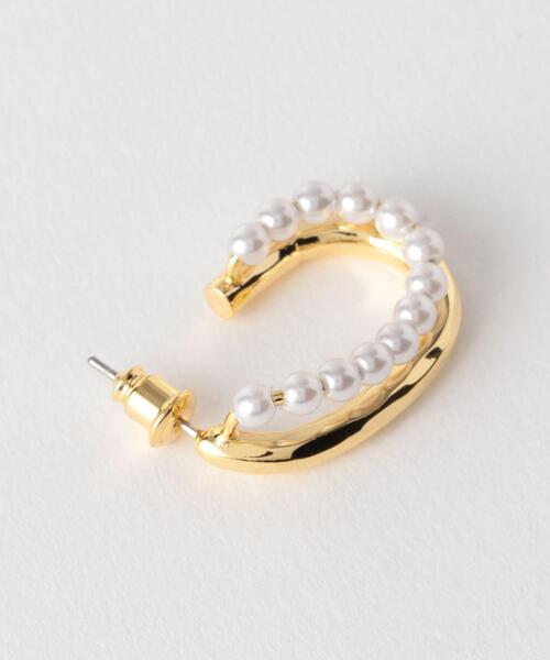 BEAUTY&YOUTH UNITED ARROWS（ビューティーアンドユースユナイテッドアローズ）の「BY パールモチーフダブルUピアス（ピアス（両耳用）・レディース・シルバー/ゴールド・FREE）」の6枚目の写真