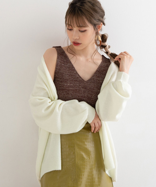 Newlyme（ニューリーミー）の「もちもちオーバーサイズカーディガン（カーディガン/ボレロ・レディース・ホワイト/ブラック/ベージュ/パープル/ブラウン/ピンク/グリーン/ボルドー・MEDIUM/LARGE）」の11枚目の写真