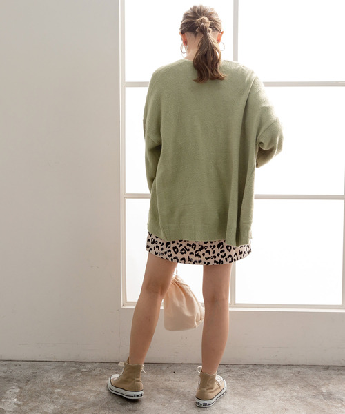 Newlyme（ニューリーミー）の「もちもちオーバーサイズカーディガン（カーディガン/ボレロ・レディース・ホワイト/ブラック/ベージュ/パープル/ブラウン/ピンク/グリーン/ボルドー・MEDIUM/LARGE）」の20枚目の写真