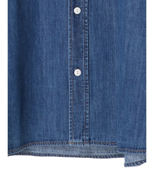 Green　Parks（グリーンパークス）の「WR　ビッグシャツチュニック＊（シャツ/ブラウス・レディース・オフホワイト/インディゴブルー/ワンウォッシュ・FREE）」の5枚目の写真