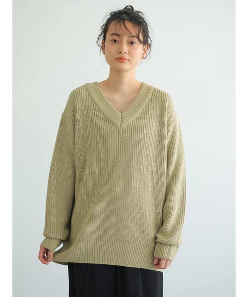 AMERICAN HOLIC（アメリカンホリック）の「Vネック片畦ニットプルオーバー（ニット/セーター・レディース・ネイビー/ライトグリーン/ライトベージュ/テラコッタ・M/L）」の21枚目の写真