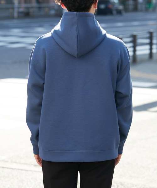 CIAOPANIC TYPY（チャオパニックティピー）の「ダンボールパーカー