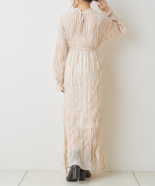 Chico（チコ）の「クリンクル2wayロングワンピース（ワンピース・レディース・ブラック/アイボリー・FREE）」の17枚目の写真