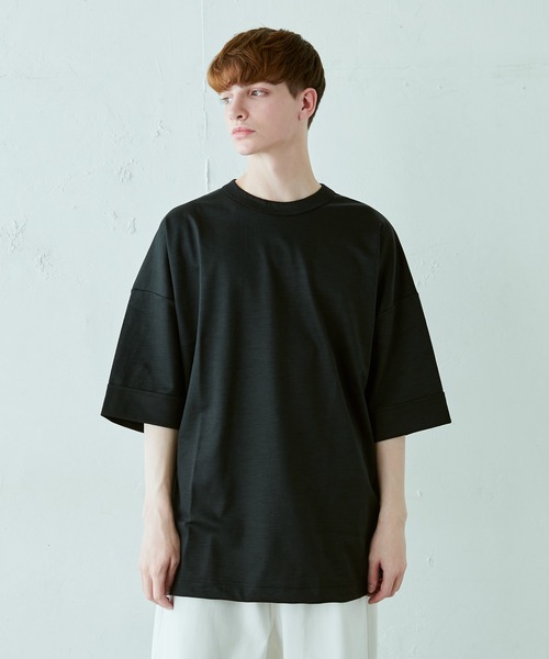 Lui's（ルイス）の「ラミー混ミラノリブビッグシルエットTシャツ（Tシャツ/カットソー・メンズ・ライトグレー/ブラック/ベージュ/ネイビー/ブルー・FREE）」の2枚目の写真