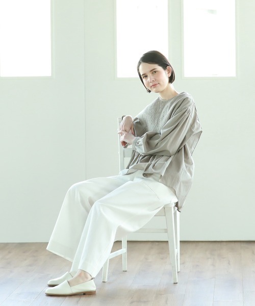 Pao de lo（パオデロ）の「ローンピンタックブラウス（シャツ/ブラウス・レディース・ベージュ/オフホワイト/グリーン・9号/7号）」の13枚目の写真