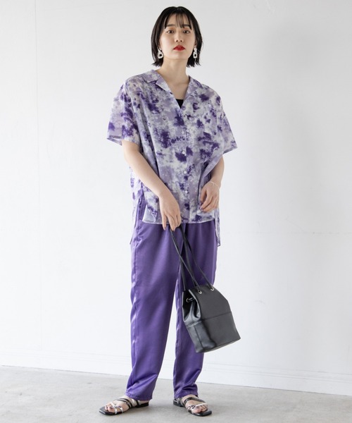 PAGEBOY（ページボーイ）の「シアーグラスプリントシャツ(半袖)（シャツ/ブラウス・レディース・ブラック系その他/グレー系その他/パープル系その他・FREE）」の7枚目の写真