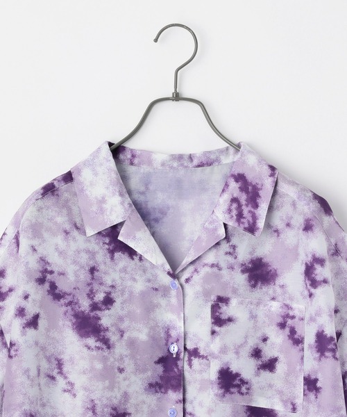 PAGEBOY（ページボーイ）の「シアーグラスプリントシャツ(半袖)（シャツ/ブラウス・レディース・ブラック系その他/グレー系その他/パープル系その他・FREE）」の21枚目の写真