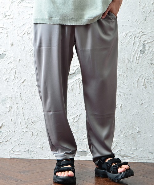 MinoriTY（マイノリティ）の「メンズグロッシー素材ワイドテーパードイージーパンツ（その他パンツ・メンズ・モカ/グレー/ブラック・L/M）」の3枚目の写真