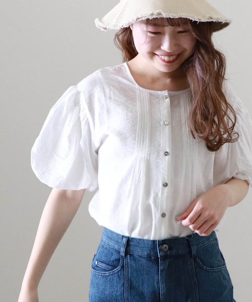 Cheek（チーク）の「袖バルーンピンタックブラウス（シャツ/ブラウス・レディース・クリーム/ブラック/オフホワイト・MEDIUM）」の11枚目の写真