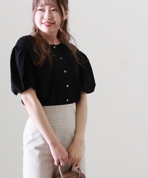 Cheek（チーク）の「袖バルーンピンタックブラウス（シャツ/ブラウス・レディース・クリーム/ブラック/オフホワイト・MEDIUM）」の16枚目の写真