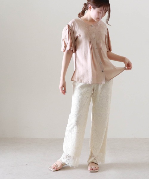 Cheek（チーク）の「袖バルーンピンタックブラウス（シャツ/ブラウス・レディース・クリーム/ブラック/オフホワイト・MEDIUM）」の19枚目の写真