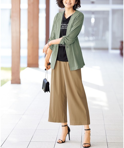 BELLUNA（ベルーナ）の「洗える涼感素材ノーカラージャケット（ノーカラージャケット・レディース・ライトグレー/ネイビー/オリーブ/ブルー・MEDIUM/LARGE/X-LARGE）」の16枚目の写真