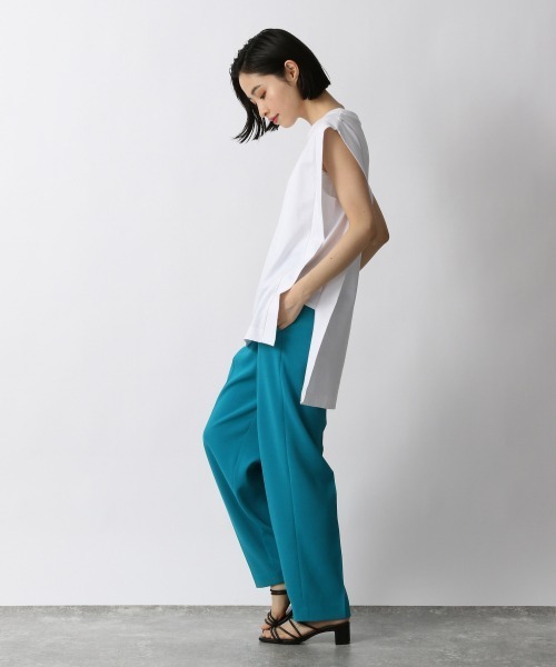 LOWRYS FARM（ローリーズファーム）の「タックキリカエノースリーブ　948773（Tシャツ/カットソー・レディース・オフホワイト/ブラック/ブルー・FREE）」の8枚目の写真