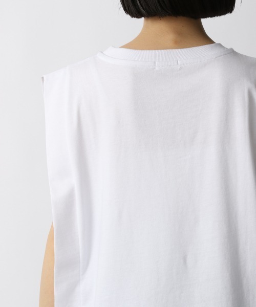 LOWRYS FARM（ローリーズファーム）の「タックキリカエノースリーブ　948773（Tシャツ/カットソー・レディース・オフホワイト/ブラック/ブルー・FREE）」の9枚目の写真