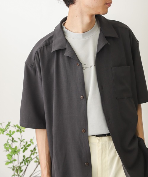 SENSE OF PLACE by URBAN RESEARCH（センスオブプレイスバイアーバンリサーチ）の「オープンカラールーズシャツ(5分袖)（シャツ/ブラウス・メンズ・チャコールグレー/ライトブルー/ブルー系その他/ライトベージュ・MEDIUM/LARGE）」の2枚目の写真