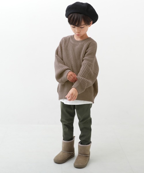 devirock(デビロック)の「洗える ビッグシルエット ローゲージニット(ニット/セーター・キッズ・アイボリー/ブルー/ブラウン系その他/グレイッシュブルー/グレー系その他/パープル系その他/ダークブラウン/バイオレット/グリーン・150cm/120cm/110cm/130cm/100cm/140cm/160cm)」の15枚目の写真