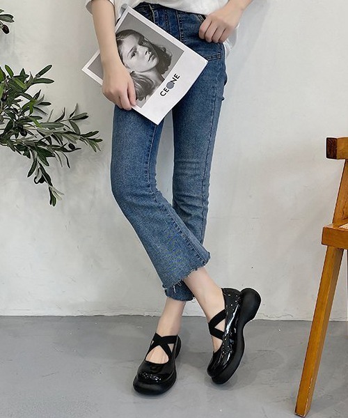 SVEC(シュベック)の「厚底 スクエアトゥ クロス ストラップ メリージェーン スニーカー(スニーカー・レディース・ブラック系その他/ベージュ/ブラック・36/38/37/39/35)」の22枚目の写真