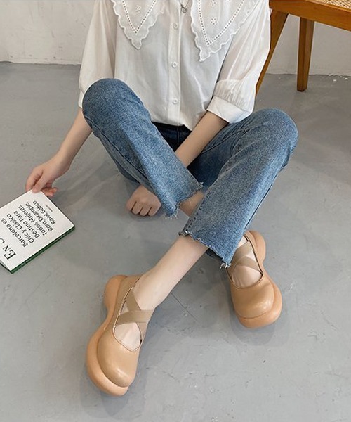 SVEC(シュベック)の「厚底 スクエアトゥ クロス ストラップ メリージェーン スニーカー(スニーカー・レディース・ブラック系その他/ベージュ/ブラック・36/38/37/39/35)」の16枚目の写真