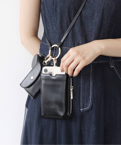 Three Four Time（ｽﾘｰﾌｫｰﾀｲﾑ）の「多機能スマホホルダー（その他小物・レディース・ブラック/アイボリー/ベージュ・FREE）」の3枚目の写真