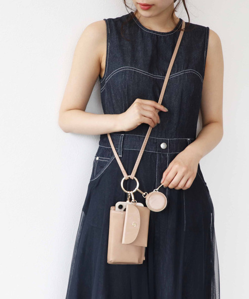 Three Four Time（ｽﾘｰﾌｫｰﾀｲﾑ）の「多機能スマホホルダー（その他小物・レディース・ブラック/アイボリー/ベージュ・FREE）」の6枚目の写真