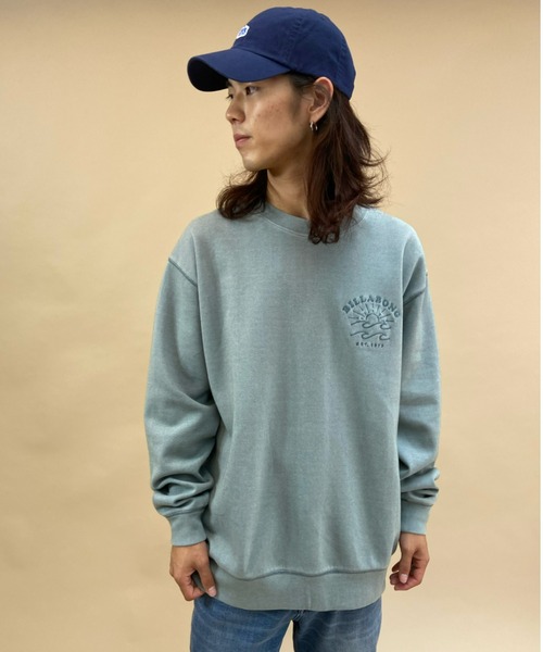 BILLABONG（ビラボン）の「【ZOZOTOWN限定アイテム】BILLABONG/ビラボン　ルーズシルエット 刺繍ロゴスウェット BB012-010（スウェット・メンズ・ブルー/ベージュ・M/L）」の2枚目の写真