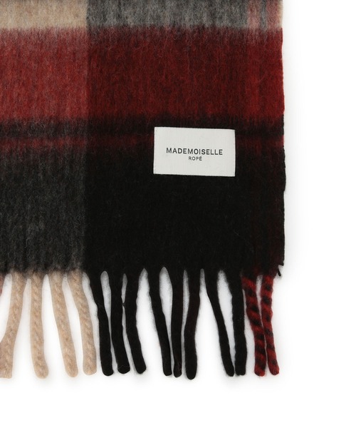 MADEMOISELLE ROPE'（マドモアゼル ロペ）の「【一部WEB限定】ブークレーボリュームチェックストール（ストール/ショール・レディース・ブラック系その他/ブルー系その他/イエロー系その他・FREE）」の4枚目の写真