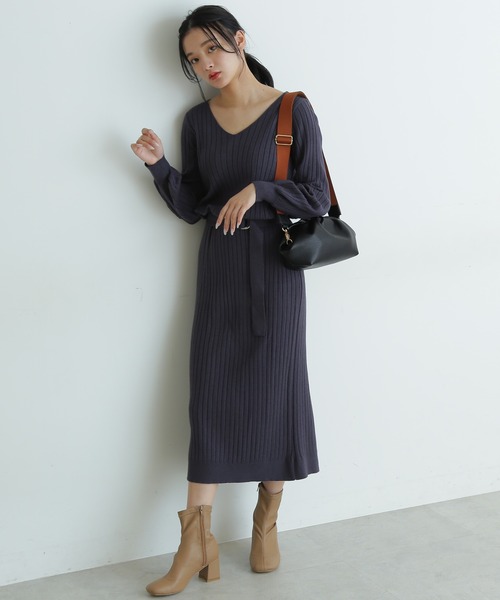 FREE'S MART（フリーズマート）の「◆ウォームストレッチリブブラウジングＶネックワンピース（ワンピース・レディース・ブラック/ベージュ/パープル/ブラウン・FREE）」の2枚目の写真