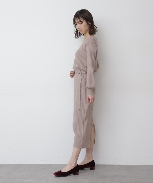 FREE'S MART（フリーズマート）の「◆ウォームストレッチリブブラウジングＶネックワンピース（ワンピース・レディース・ブラック/ベージュ/パープル/ブラウン・FREE）」の9枚目の写真