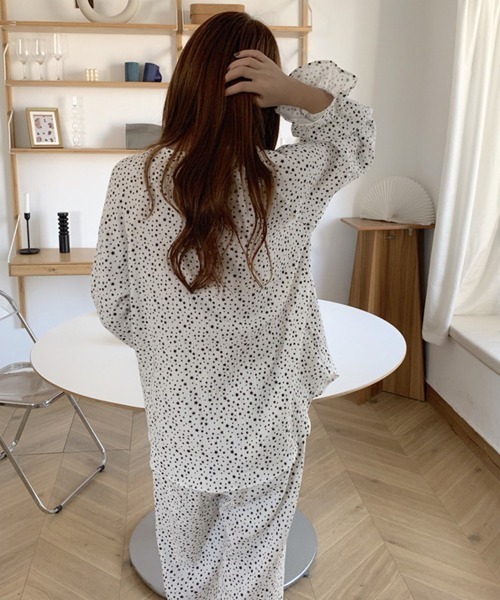 DAY CLOSET(デイ クローゼット)の「レディース 長袖キャンディスリーブルームウェアパジャマ 上下2点セット(ルームウェア/パジャマ・レディース・イエロー/ブルー系その他/ホワイト・XL/L/M)」の12枚目の写真