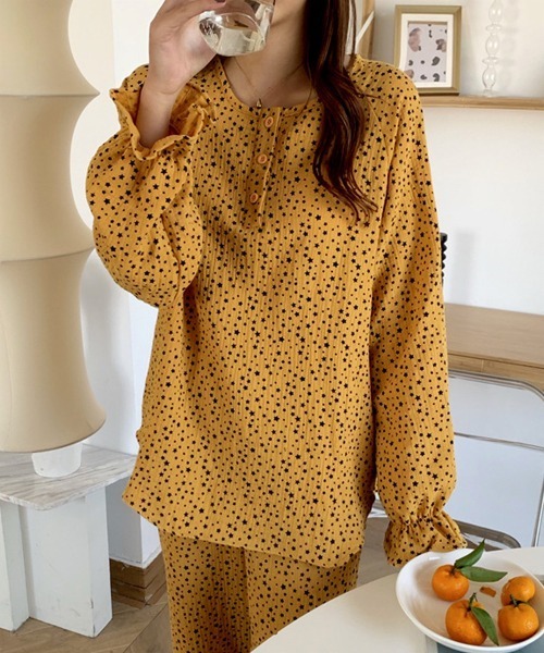 DAY CLOSET(デイ クローゼット)の「レディース 長袖キャンディスリーブルームウェアパジャマ 上下2点セット(ルームウェア/パジャマ・レディース・イエロー/ブルー系その他/ホワイト・XL/L/M)」の9枚目の写真