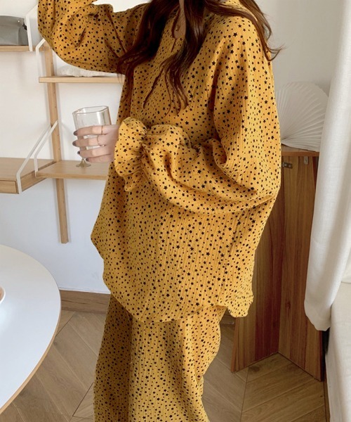 DAY CLOSET(デイ クローゼット)の「レディース 長袖キャンディスリーブルームウェアパジャマ 上下2点セット(ルームウェア/パジャマ・レディース・イエロー/ブルー系その他/ホワイト・XL/L/M)」の5枚目の写真