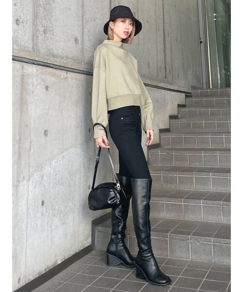 EMODA（エモダ）の「アウトラインロングブーツ（ブーツ・レディース・ブラック/ブラウン・SMALL/MEDIUM/LARGE）」の13枚目の写真