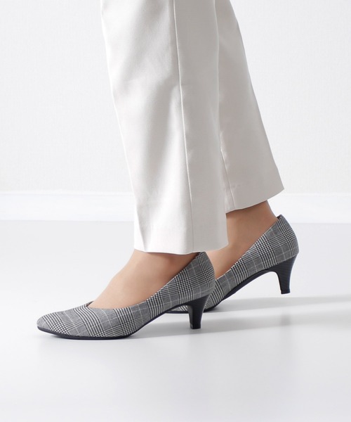 Parade（パレード）の「【MADE IN JAPAN】日本製・痛くなりにくい美形パンプス　5500【Parade】（パンプス・レディース・ブラック系その他/チェック/ブラック/ベージュ/ワインレッド/ブルー系その他/グレー系その他/ピンク系その他/ダークベージュ/ダークグリーン・22.0cm/23.0cm/24.0cm/22.5cm/23.5cm/24.5cm/25.0cm）」の10枚目の写真