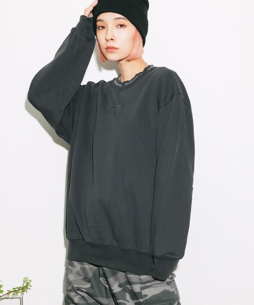 adidas（アディダス）の「adidas/アディダス DYED CREW クルースウェット ブランドロゴ 刺繍 後染め（スウェット・メンズ・チャコールグレー/ブラック・L/M/O）」の15枚目の写真