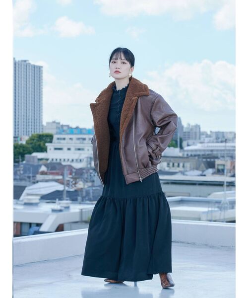 MURUA(ムルーア)の「【AOI】スイッチギャザーマキシスカート(スカート・レディース・ブラック/その他1・FREE)」の4枚目の写真