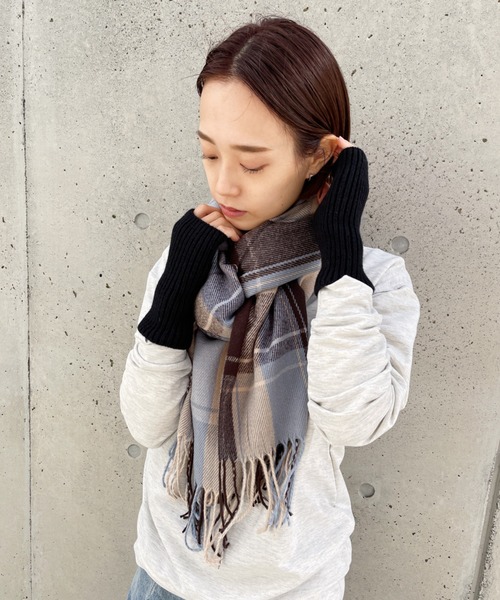 CLEA(クレア)の「チェックストールマフラー(マフラー・レディース・ブラウン/ブルー・FREE)」の17枚目の写真