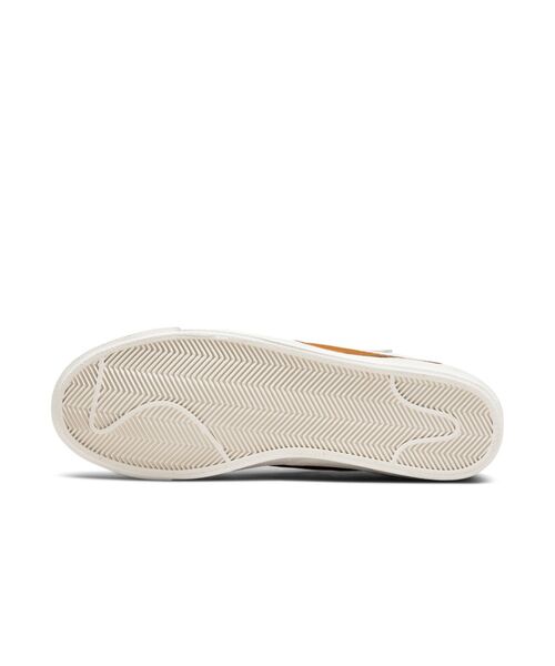 NIKE（ナイキ）の「ナイキ ブレーザー LOW '77 ジャンボ メンズシューズ / Nike Blazer Low '77 Jumbo Men's Shoes＜24-30cm 展開＞（スニーカー・メンズ・ホワイト/ホワイト系その他2・24.5/27.5/28/30/26/25/24/29.5/29/27/25.5/28.5/26.5）」の16枚目の写真