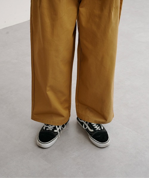 CPCM（シーピーシーエム）の「1タックワイドチノパンツ（チノパンツ・メンズ・ホワイト/ブラック/アイボリー/ベージュ・MEDIUM/LARGE）」の21枚目の写真