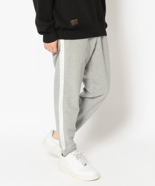 AVIREX(アヴィレックス)の「フレックス ライン パンツ / FLEX LINE PANTS / アヴィレックス / AVIREX(スウェットパンツ・メンズ・ブラック/ライトブルーグレー・MEDIUM/LARGE/X-LARGE/XX-LARGE)」の12枚目の写真