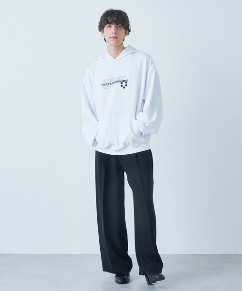 Lui's（ルイス）の「TAKE OVER プリントフーディー（パーカー・メンズ・ホワイト/ブラック/ロイヤルブルー・SMALL/MEDIUM）」の7枚目の写真