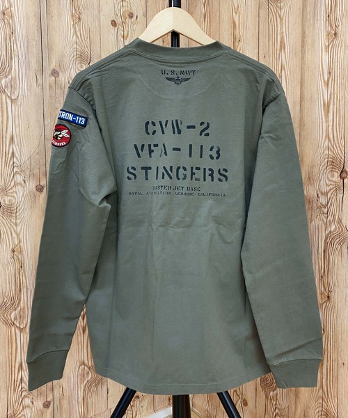 AVIREX（アヴィレックス）の「ネイバル パッチ ロングスリーブ Tシャツ（Tシャツ/カットソー・メンズ・オリーブ/オフホワイト/ネイビー/ネイビー×ホワイト/オレンジ・XXL/L/XL/M）」の3枚目の写真