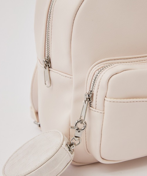 one after another NICE CLAUP(ワンアフターアナザーナイスクラップ)の「ミニポーチ付きミニリュック(バックパック/リュック・レディース・オフホワイト/ブラック・ONE SIZE)」の15枚目の写真
