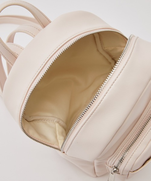 one after another NICE CLAUP(ワンアフターアナザーナイスクラップ)の「ミニポーチ付きミニリュック(バックパック/リュック・レディース・オフホワイト/ブラック・ONE SIZE)」の19枚目の写真